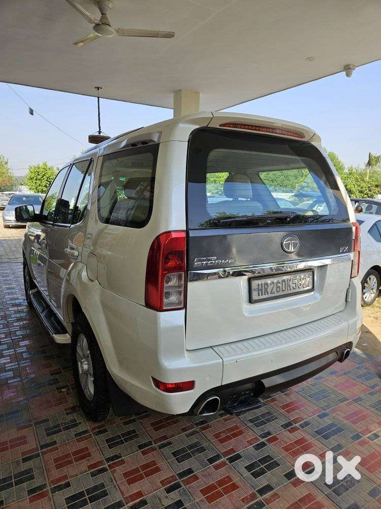 Tata Safari Storme Vx, 2017, Diesel