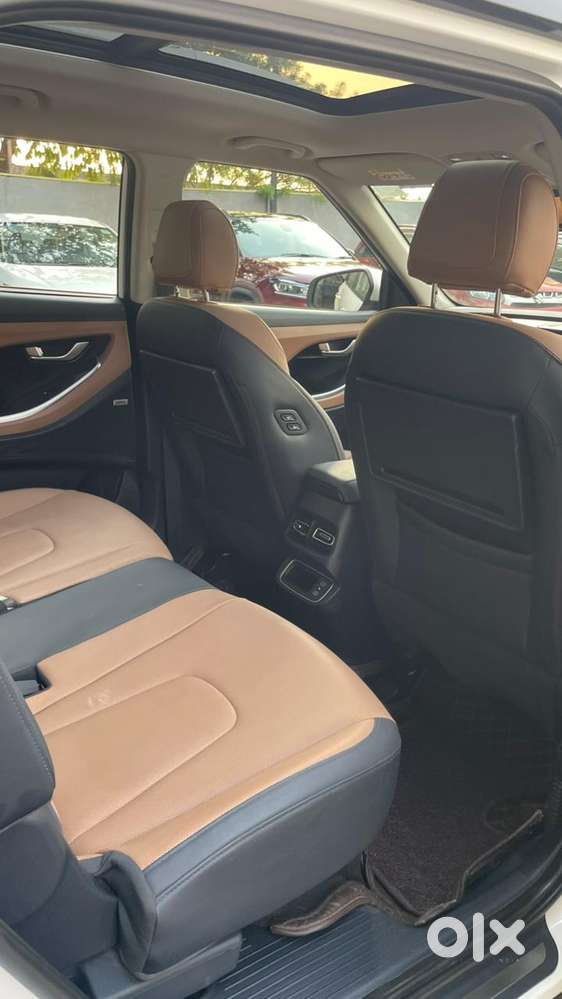 Hyundai Alcazar Signature 1.5 Petrol Dct 7str, 2024, Petrol