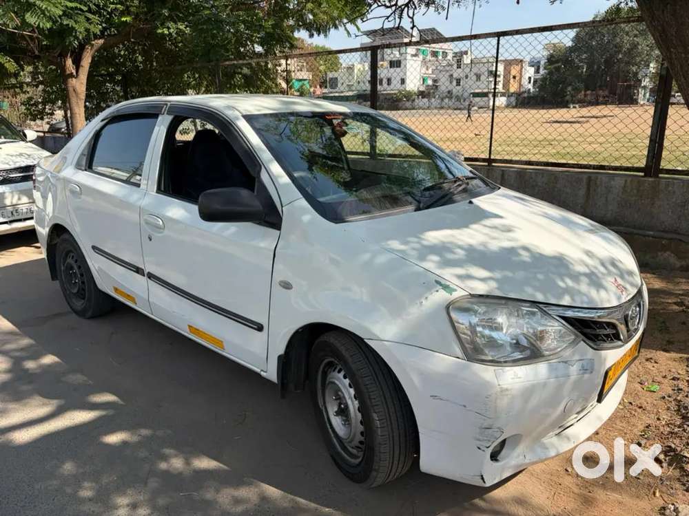 Toyota Etios 2014 Cng & Hybrids 200000 Km Driven