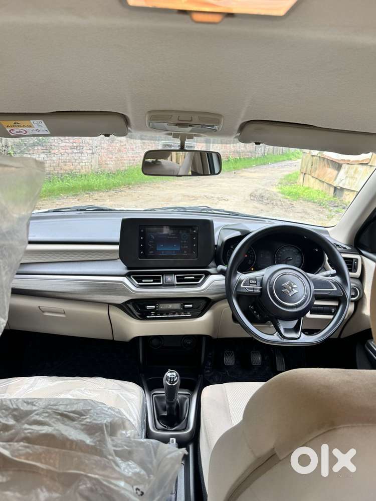 Maruti Suzuki Dzire 1.2 Zxi, 2025, Petrol