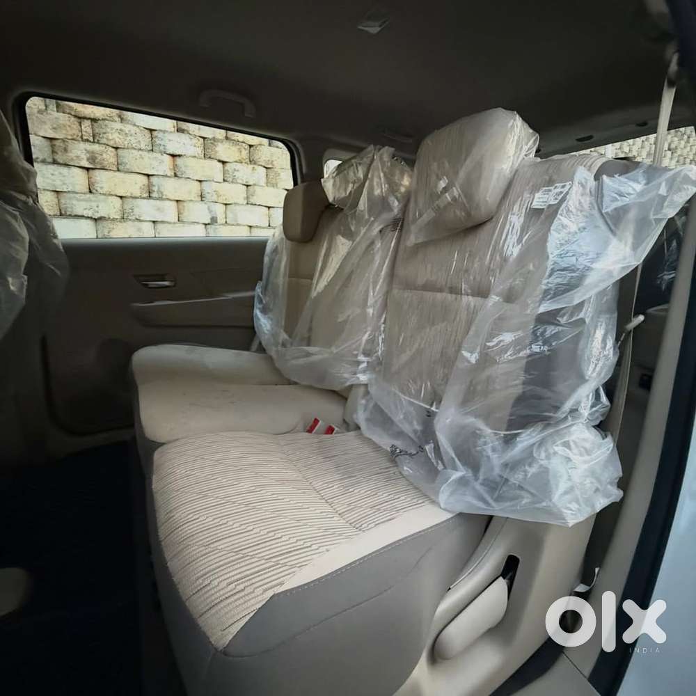 Toyota Rumion V Mt, 2025, Petrol