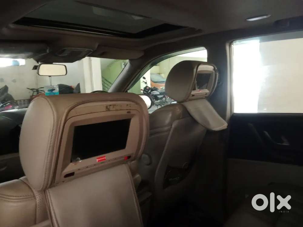 Mahindra Xuv500 2015 Diesel 117000 Km Driven, Well Maintained Car