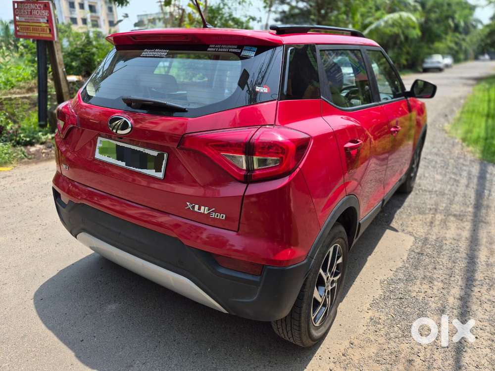 Mahindra Xuv300 W8 Option, 2022, Petrol