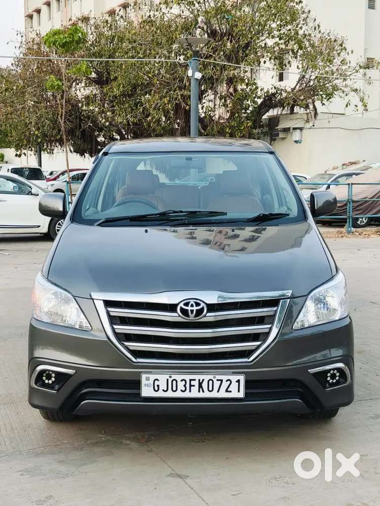Toyota Innova 2.5 V