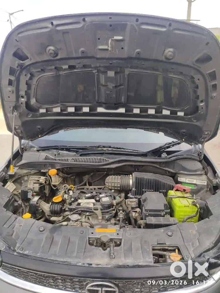 Tata Altroz 2022 Petrol 37600 Kms Driven