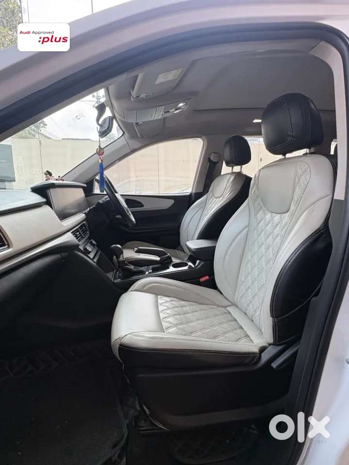 Mahindra Xuv700 2.2 Ax 5 Diesel At 7 Str, 2023, Diesel