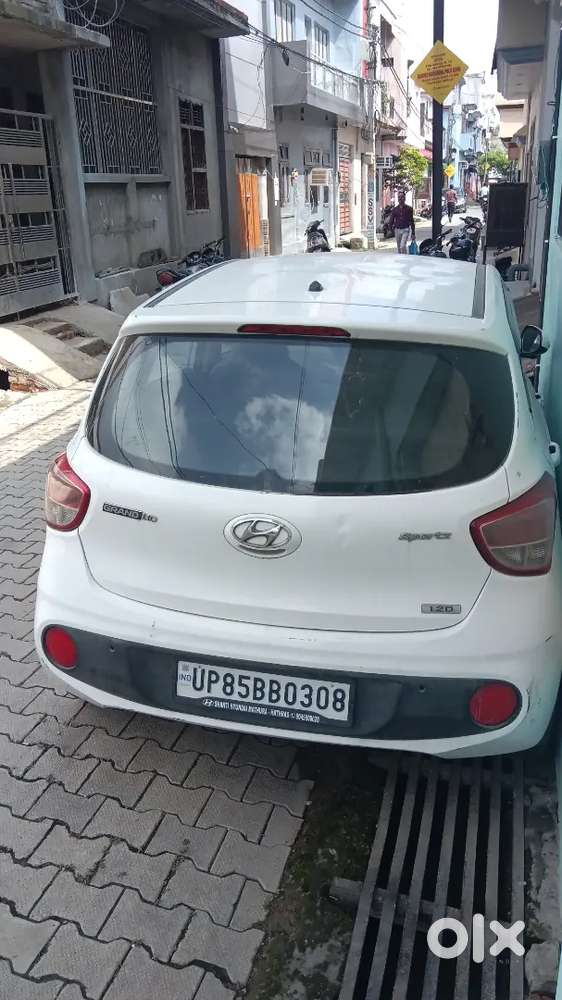 Hyundai Grand I10 Sportz 2017 Diesel Manual