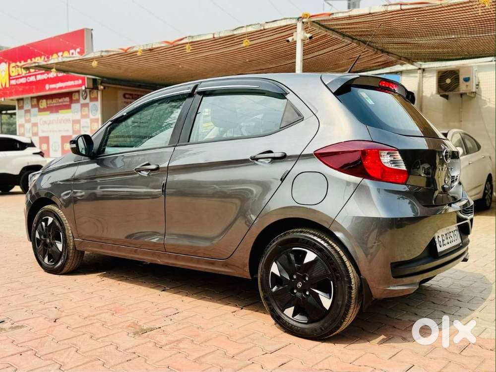Tata Tiago 1.2 Revotron Xt Rhythm, 2025, Petrol
