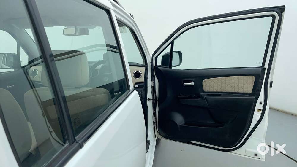Maruti Suzuki Wagon R 1.0 Vxi Amt, 2017, Petrol