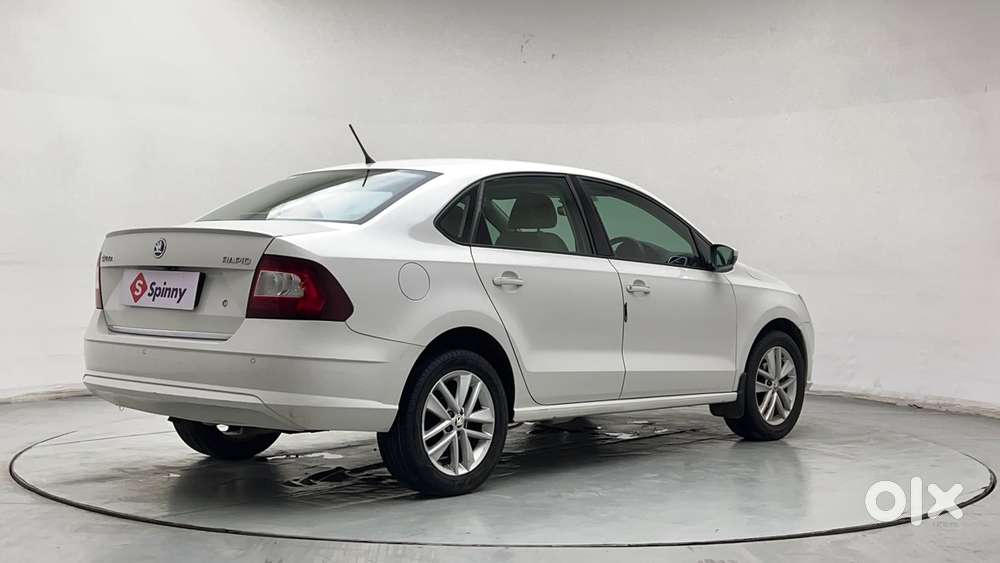 Skoda Rapid 1.5 Tdi Style/1.5 At Style, 2020, Petrol