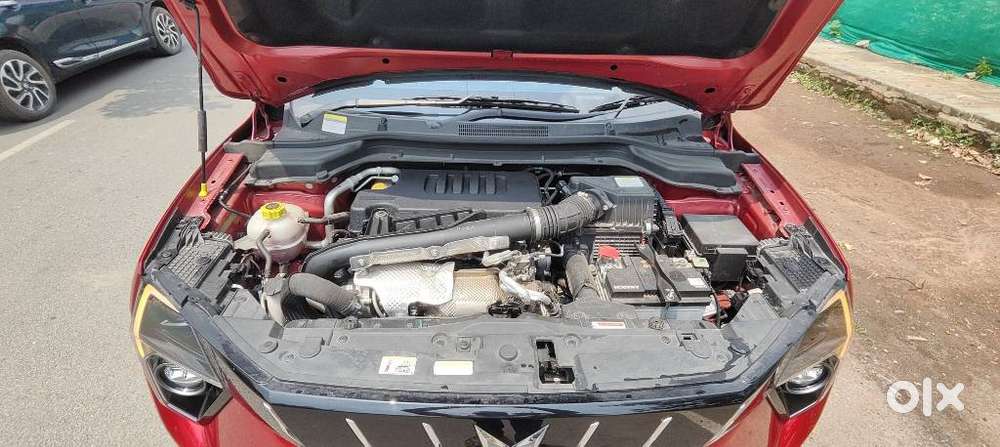 Mahindra Xuv 3xo Ax7 Diesel Mt, 2025, Diesel