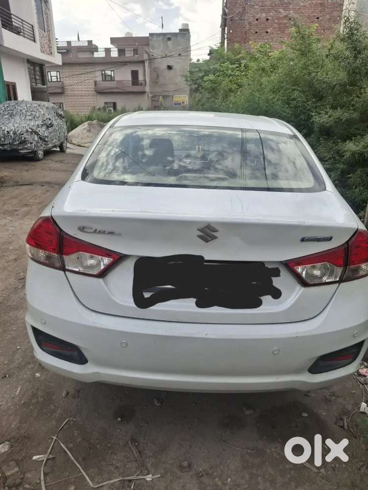 Ciaz Shvs Zdi Model 2017 Second Owner Urgent Sale Pls Calling