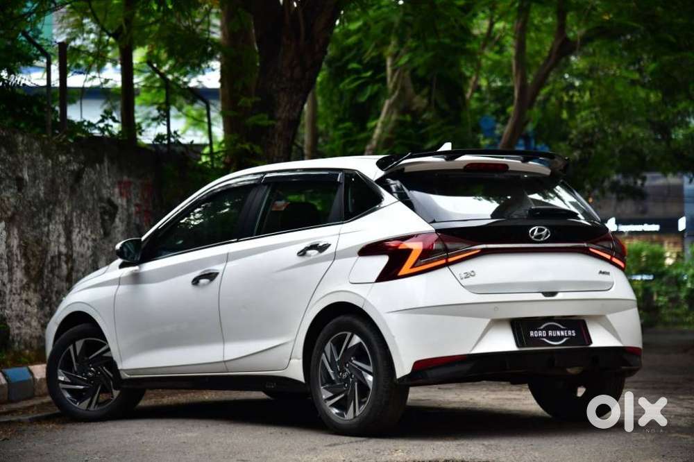 Hyundai I20 Asta (o) 1.0 Turbo Dct, 2023, Petrol