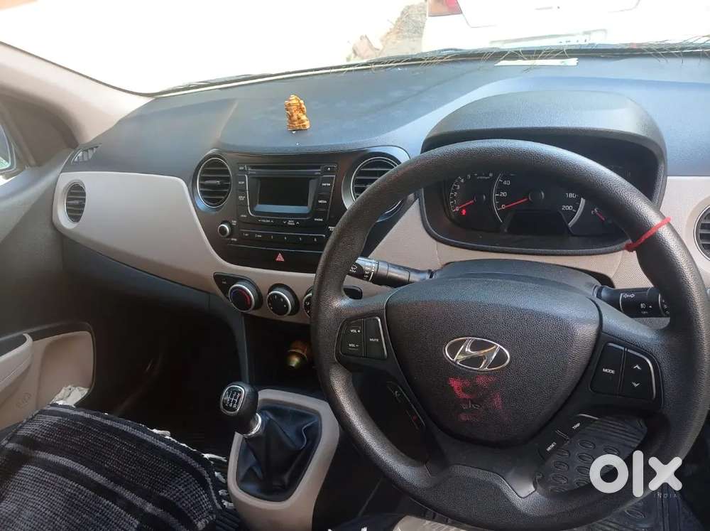 Hyundai I10 Sportz 2015 Car