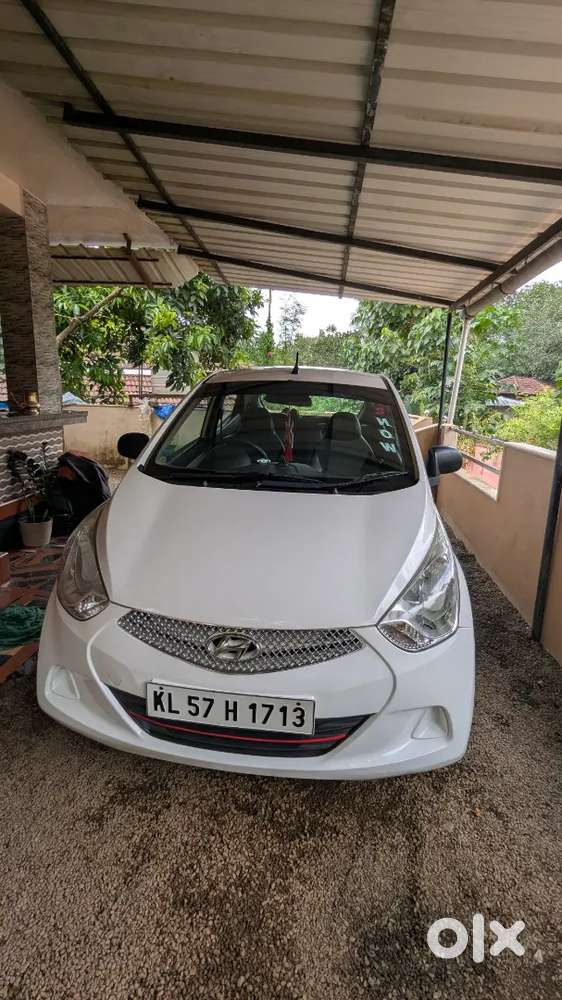 Hyundai Eon Magna+ 2013 Petrol Manual