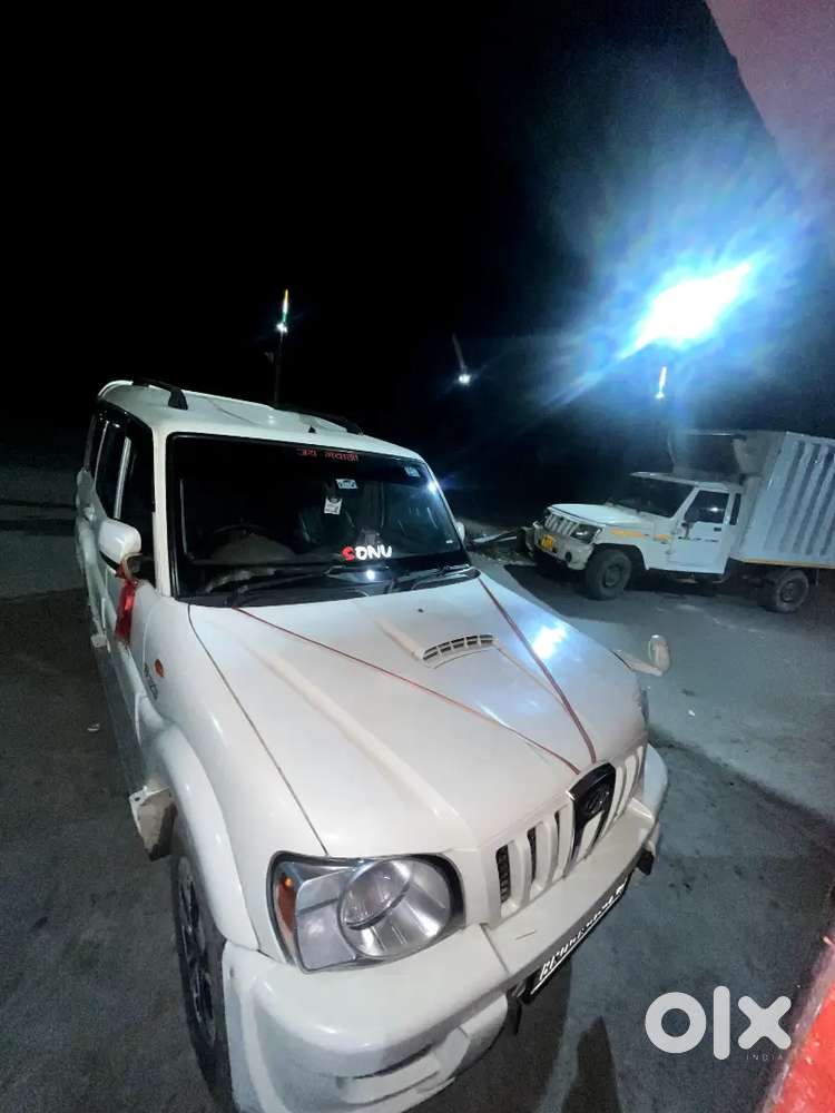 Mahindra Scorpio Classic 2013 With Diesel Engine