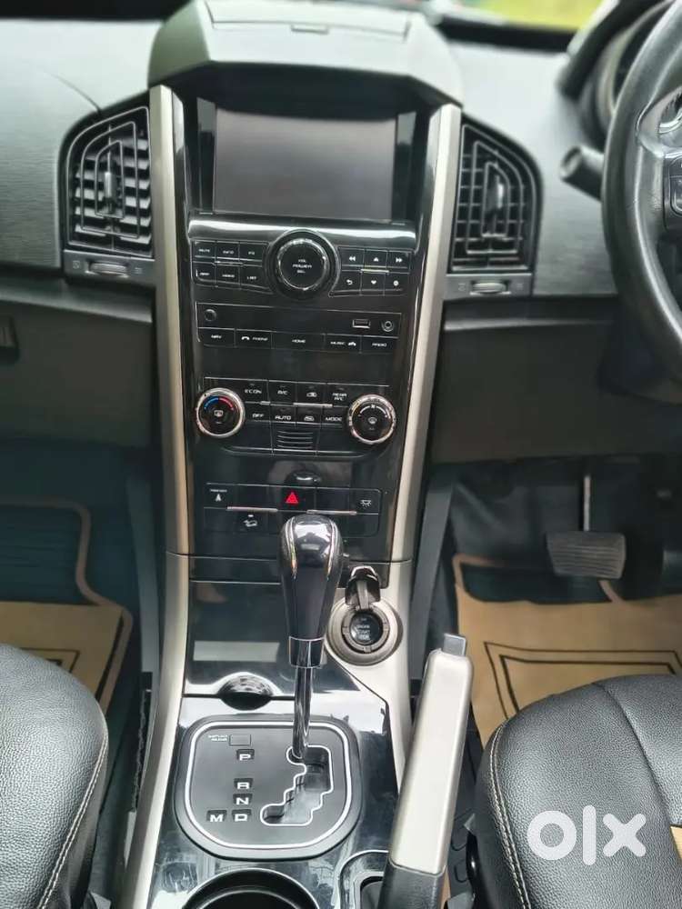 Flawless Condition With Maintained Showroom Service Record