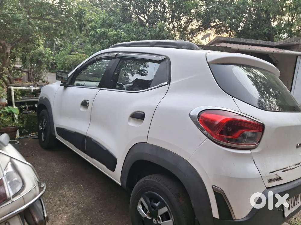 Renault Kwid Rxt O 2016 Super White Color In Super Condition