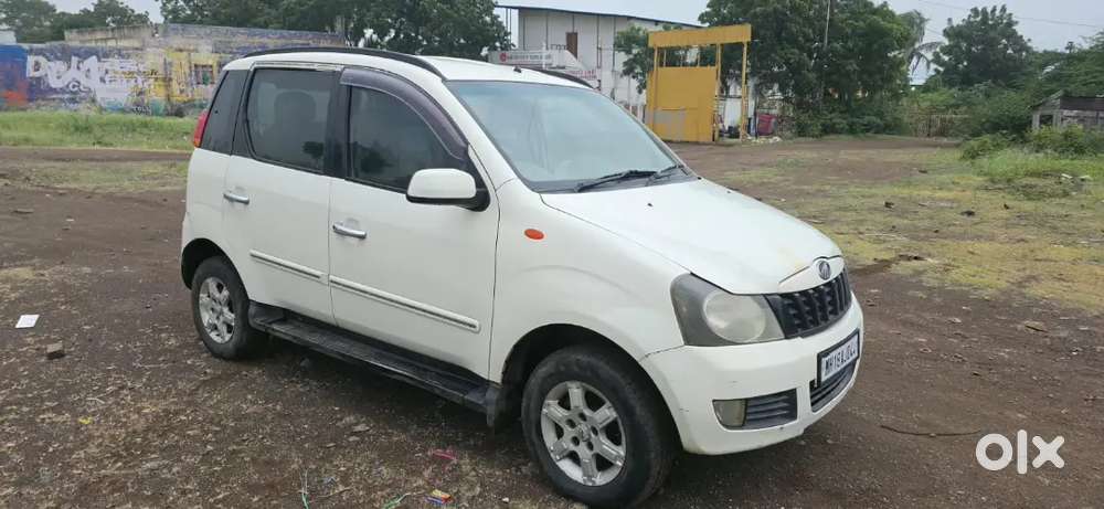 गाडी: Mahindra Quanto (top Model C8)
>  * पासिंग: Mh-18
>  *