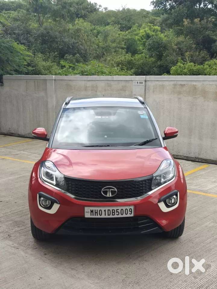 Tata Nexon 1.2 Revotron Xza Plus, 2018, Petrol