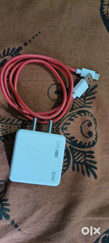 SUPER VOOC 80W ADAPTOR
