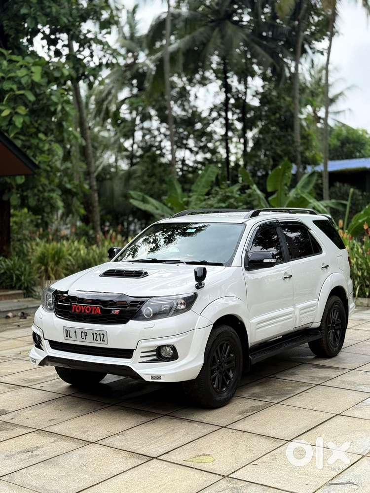 Toyota Fortuner 3.0 Ltd, 2012, Diesel