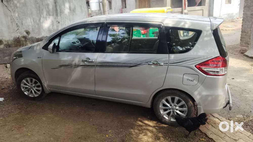 Maruti Suzuki Ertiga 2015 Diesel 116000 Km Driven