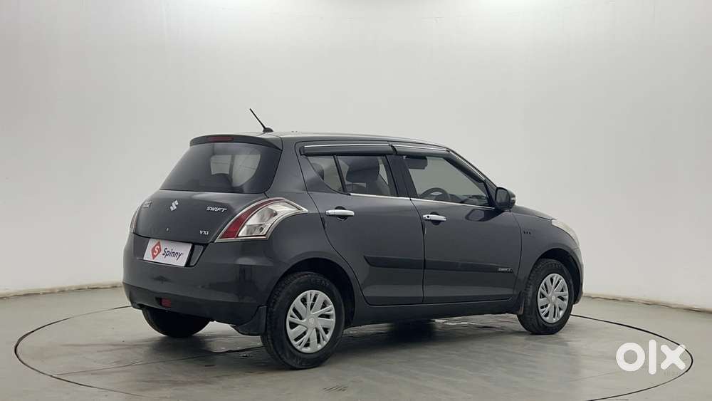 Maruti Suzuki Swift Vvt Vxi, 2016, Petrol