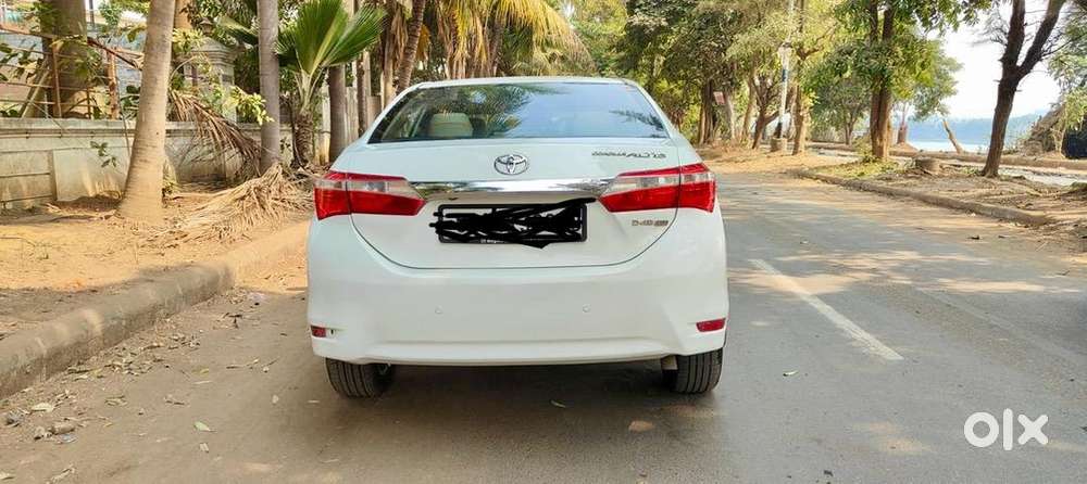 Toyota Corolla Altis 2015 Diesel Well Maintained