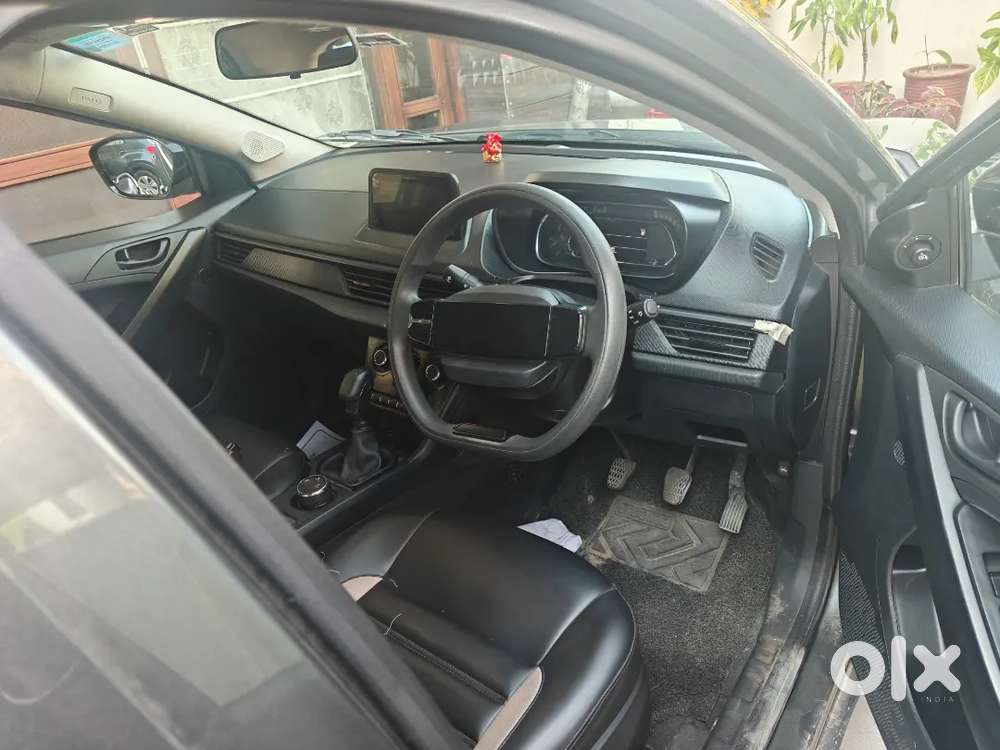 Tata Nexon Smart Plus 2025 Petrol Manual