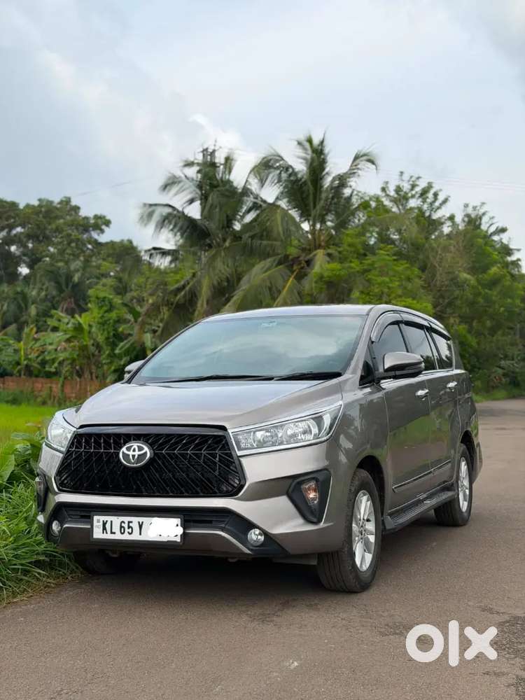 Toyota Innova Crysta 2.8 2016 Diesel