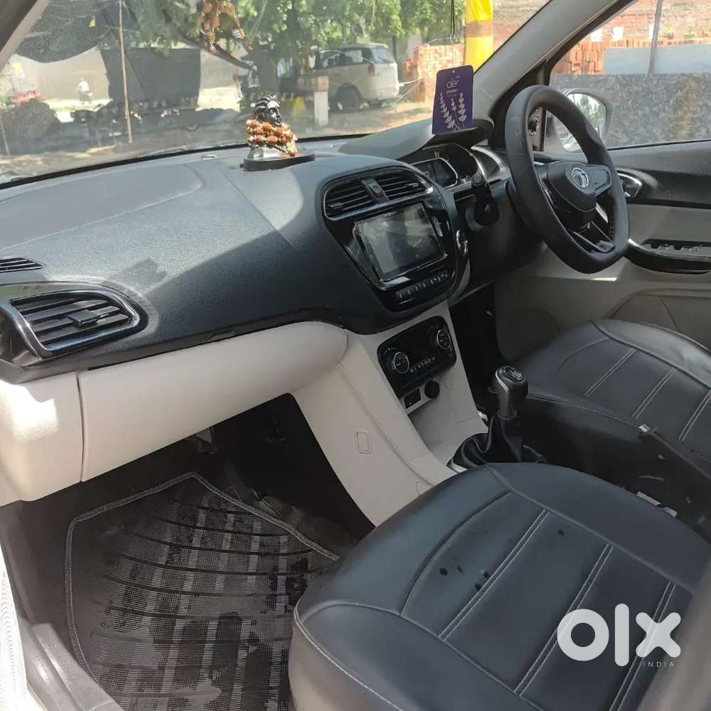 Argent Sell A New Sedan Car Top Model Push Button Start