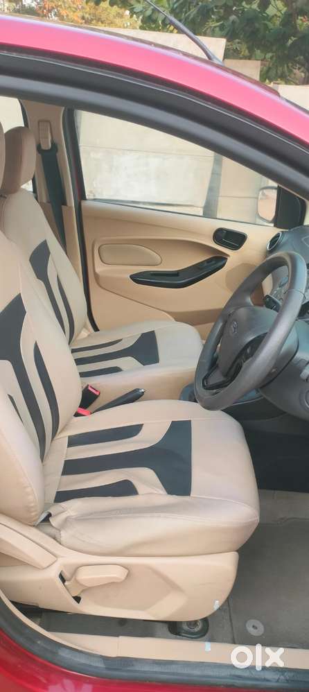 Ford Figo Aspire, 2016