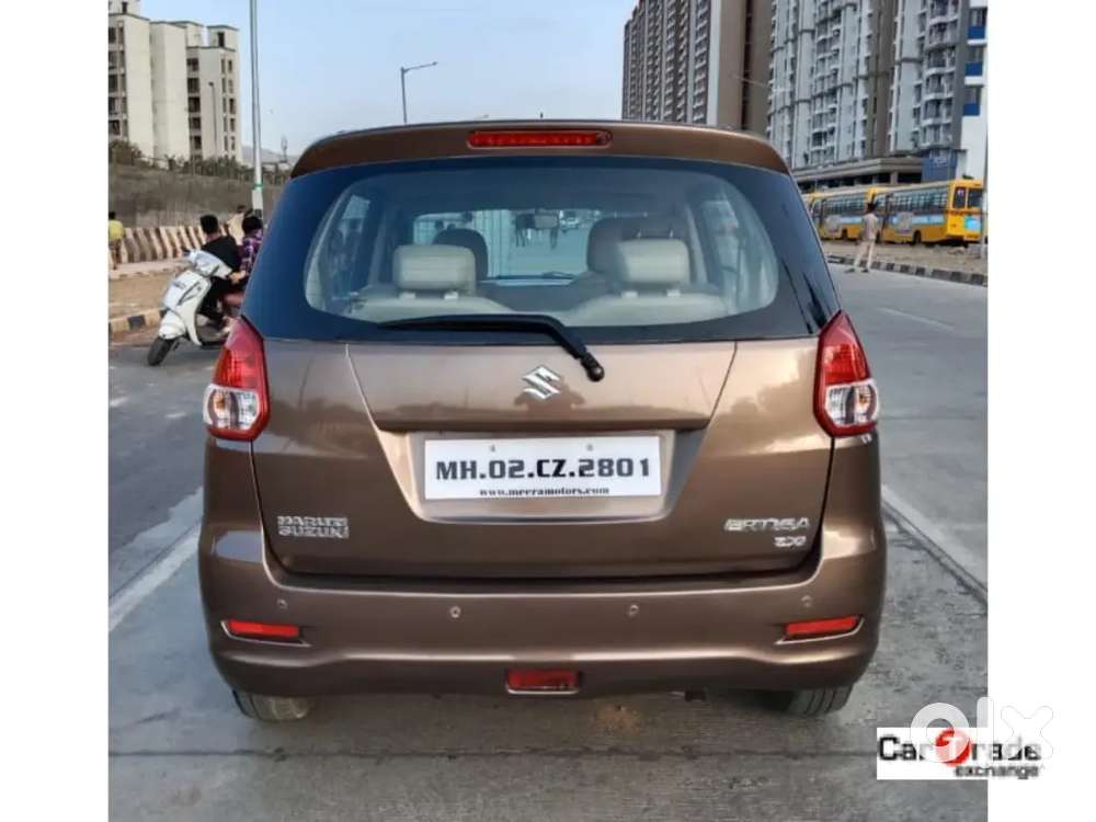 Maruti Suzuki Ertiga Zxi Cng 2013