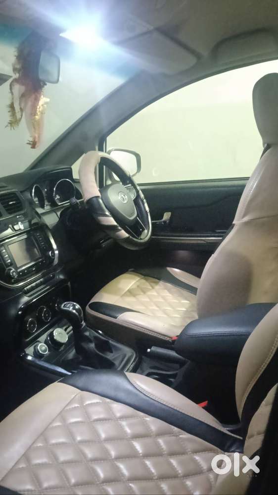 Tata Hexa 2017