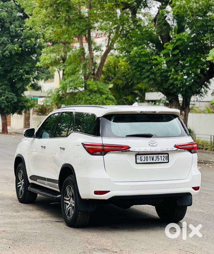 Toyota Fortuner 4x2 At 2.8 Diesel, 2022, Diesel
