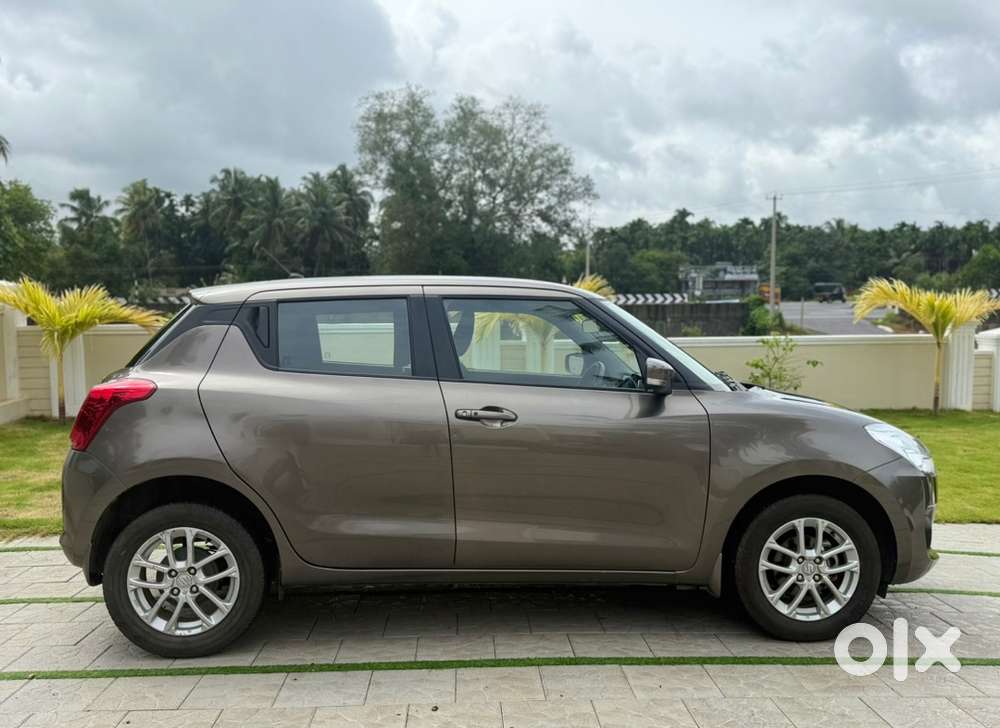 2022 Maruti Swift Zxi 1.2 Km Driven