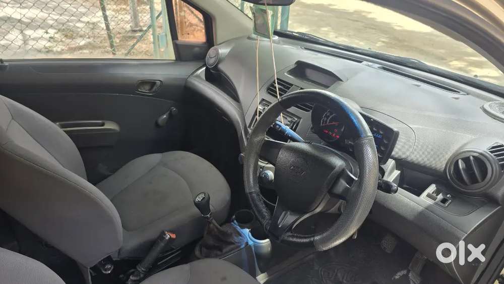 Chevrolet Beat Petrol 2010