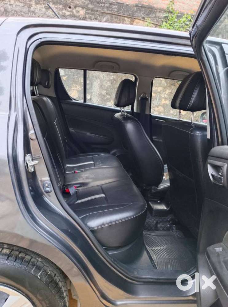 Maruti Suzuki Swift Vxi, 2016, Petrol