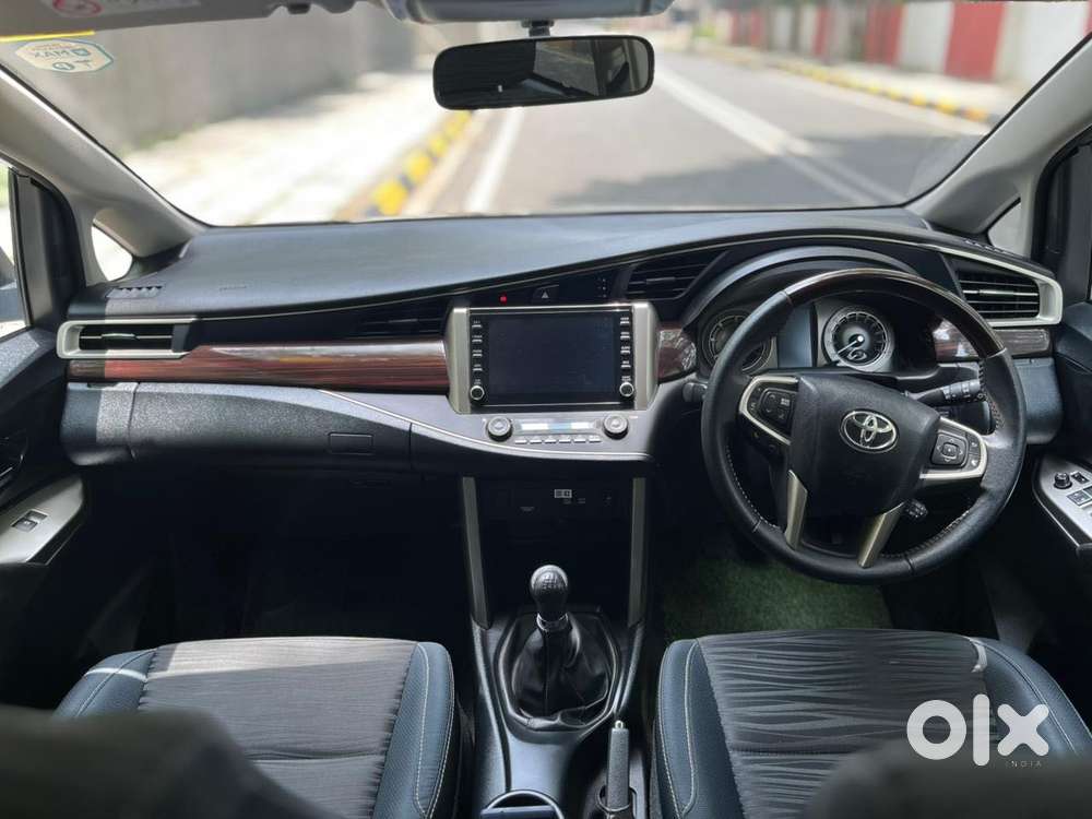 Toyota Innova Crysta [2020-ongoing] 2.4 Vx 7 Str, 2024, Diesel