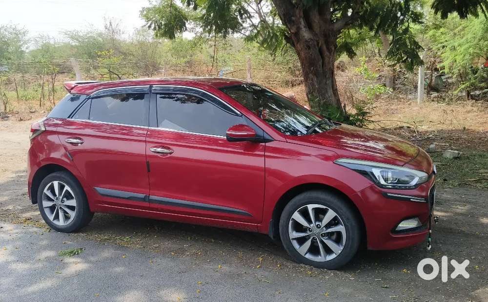 Hyundai 2016 Model Asta Crdi Diesel