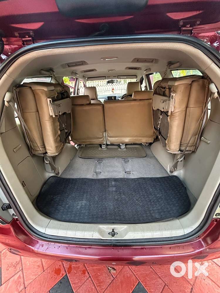 Toyota Innova 2013 Diesel Well Maintained