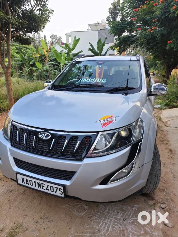 Mahindra Xuv500 2015