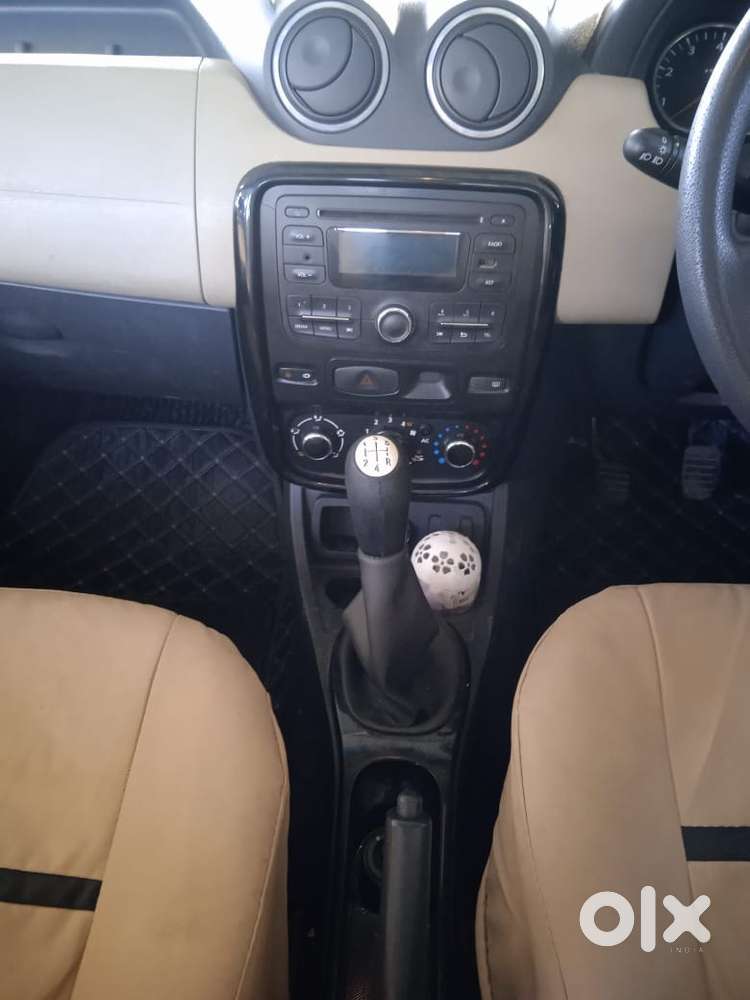 Renault Duster 2014 Petrol 460000 Km Driven