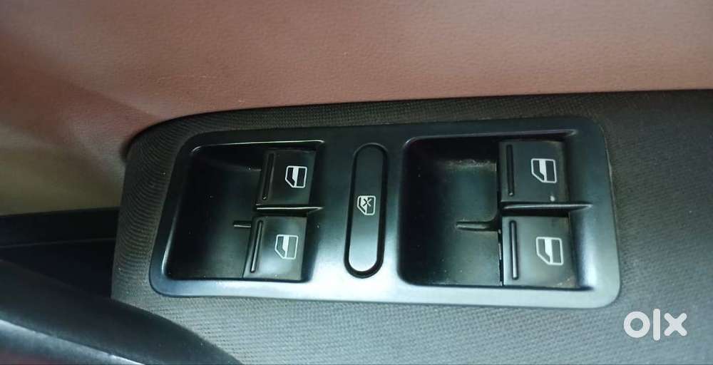 Volkswagen Polo 2013 Highline For Sale