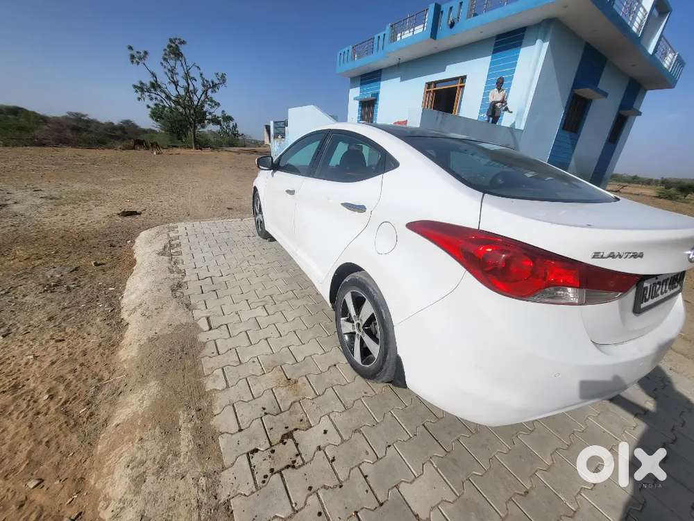 Hyundai Elantra 2015