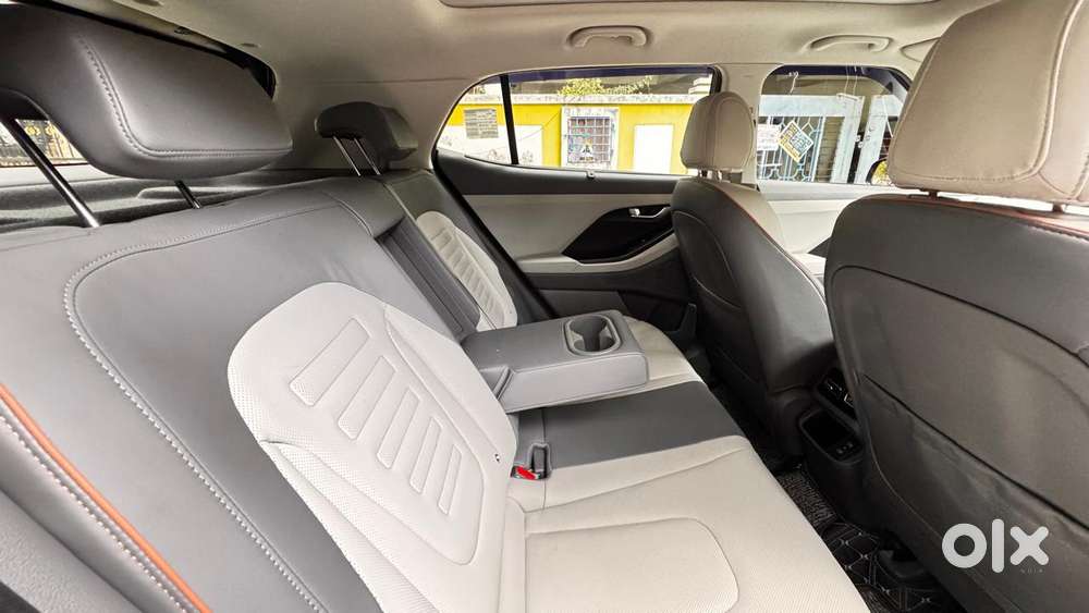 Hyundai Creta Sx (o) 1.5 Petrol Cvt, 2025, Petrol