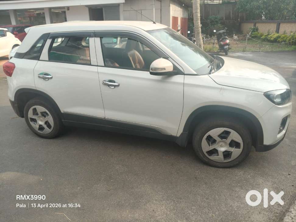Maruti Suzuki Brezza, 2020, Petrol