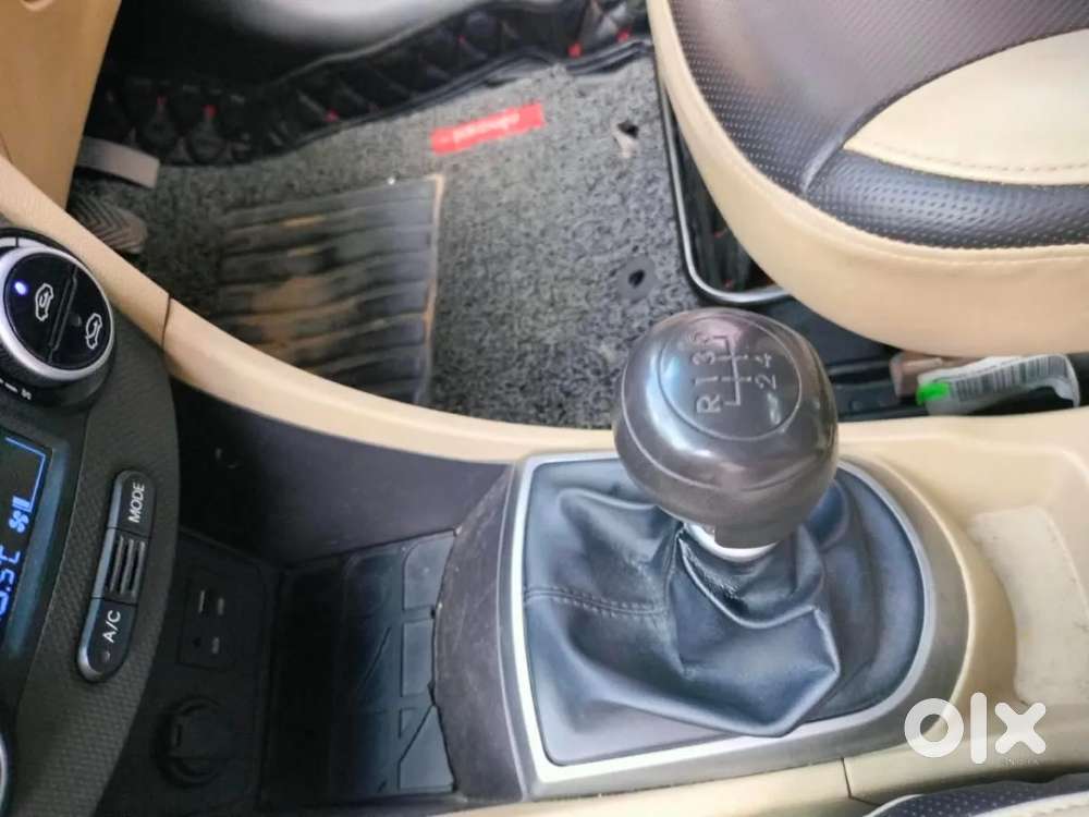 Hyundai Verna 1.6 Vtvt Sx, 2016, Petrol