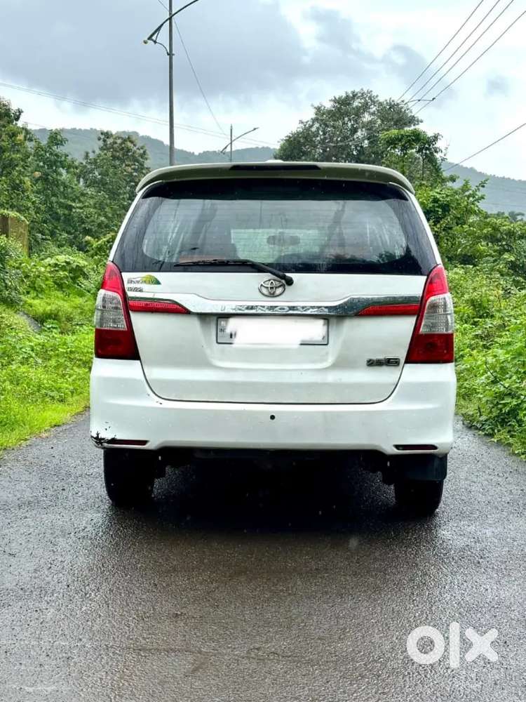 Toyota Innova 2.5 August 2012 Diesel